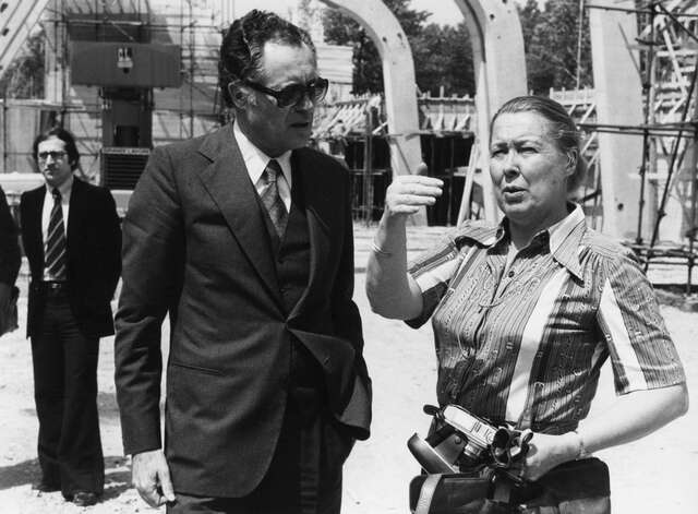 Elissa Aalto Riolan kirkon rakennustyömaalla Italiassa