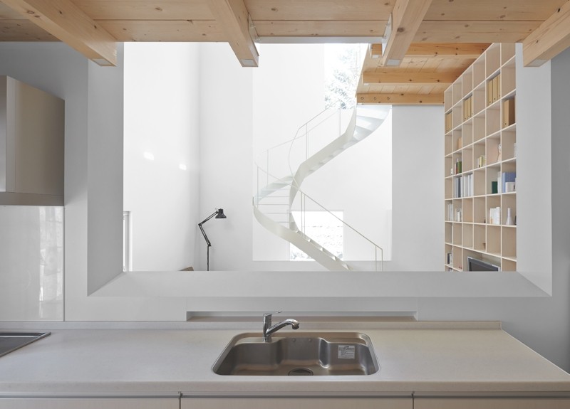 Case House, 2012. Interior. © Daici Ano  Image courtesy of Jun Igarashi Architects. 