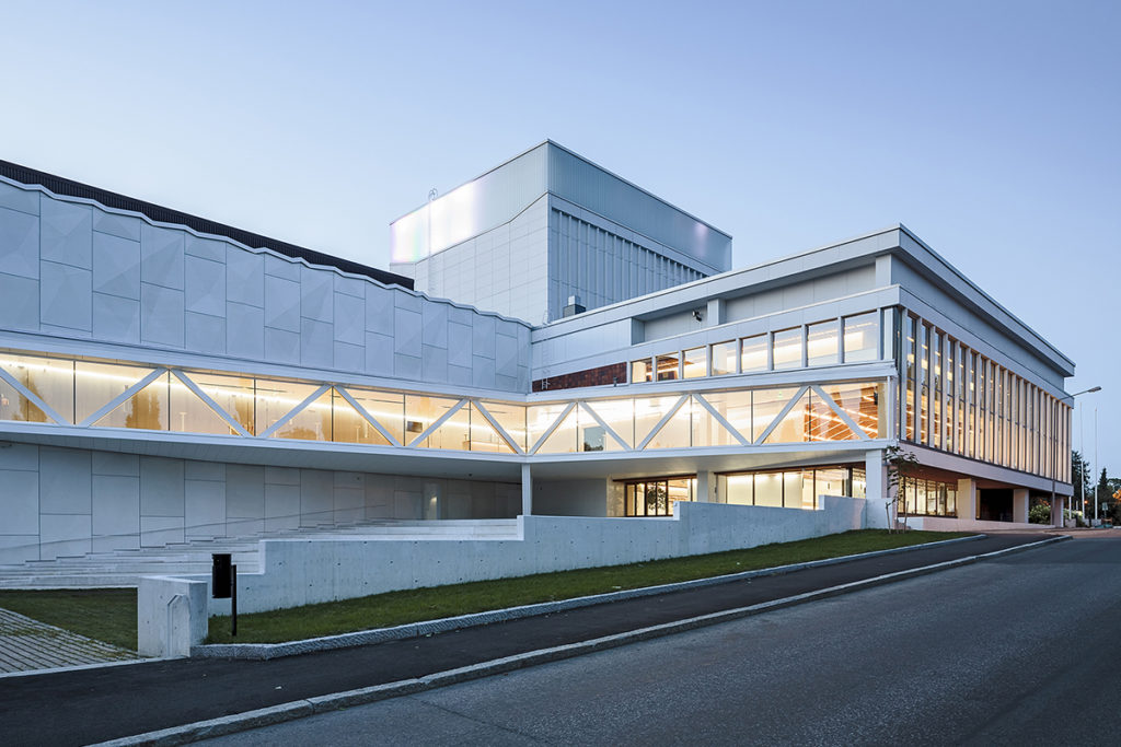 Kuopio City Theatre restauration and extension in Kuopio, Finland designed by ALA architects.