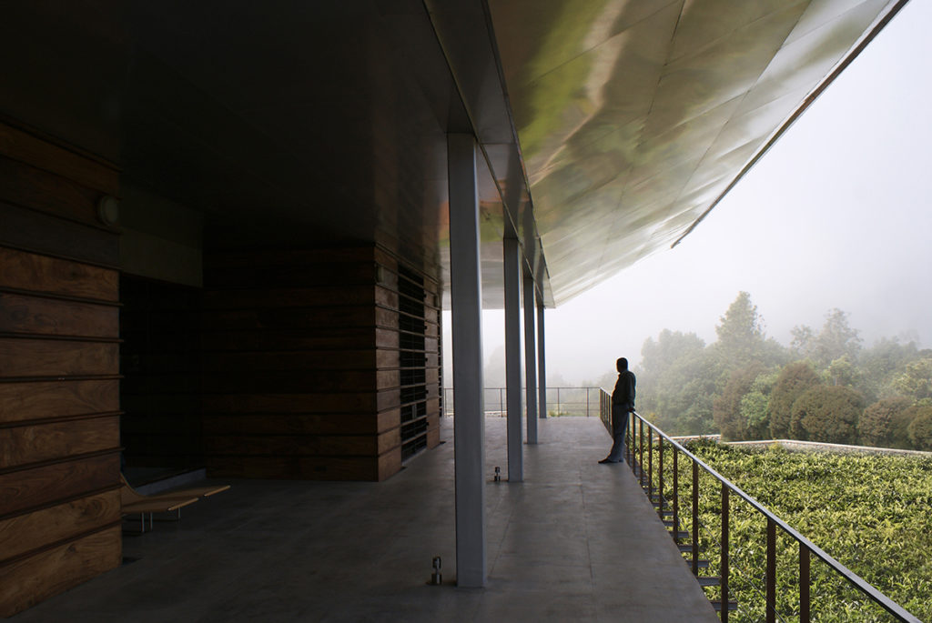 RMA Architects, House in a Tea Garden, Coonoor, India 2003. Photo by Rahul Mehrotra.