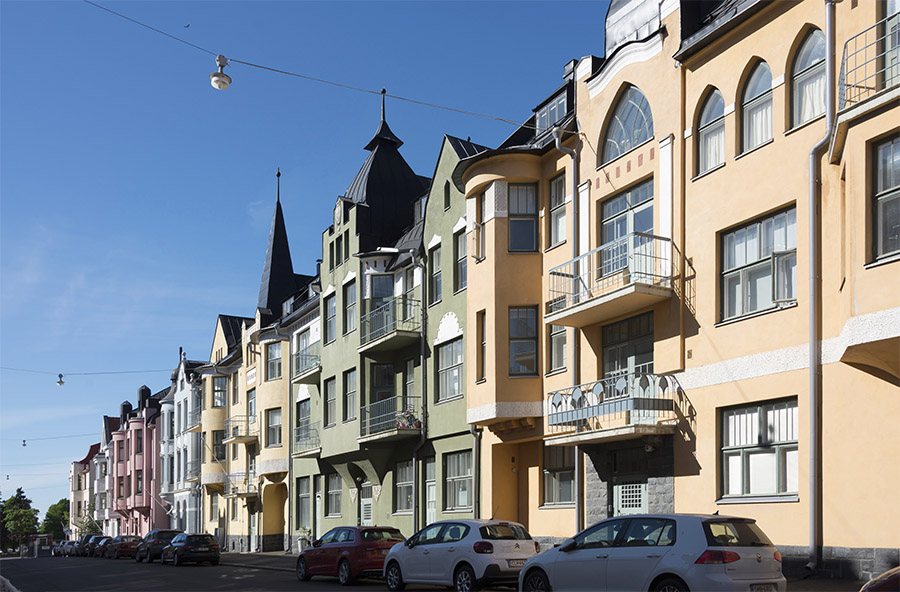 The colourful façades of Huvilakatu on a sunny day.